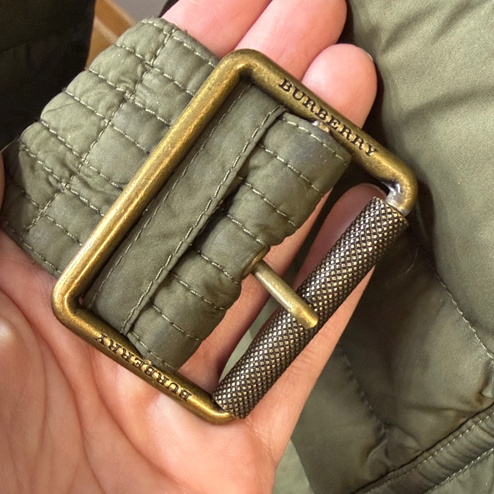 Burberry Down Puffer Jacket with Belt - Picture 11 of 14